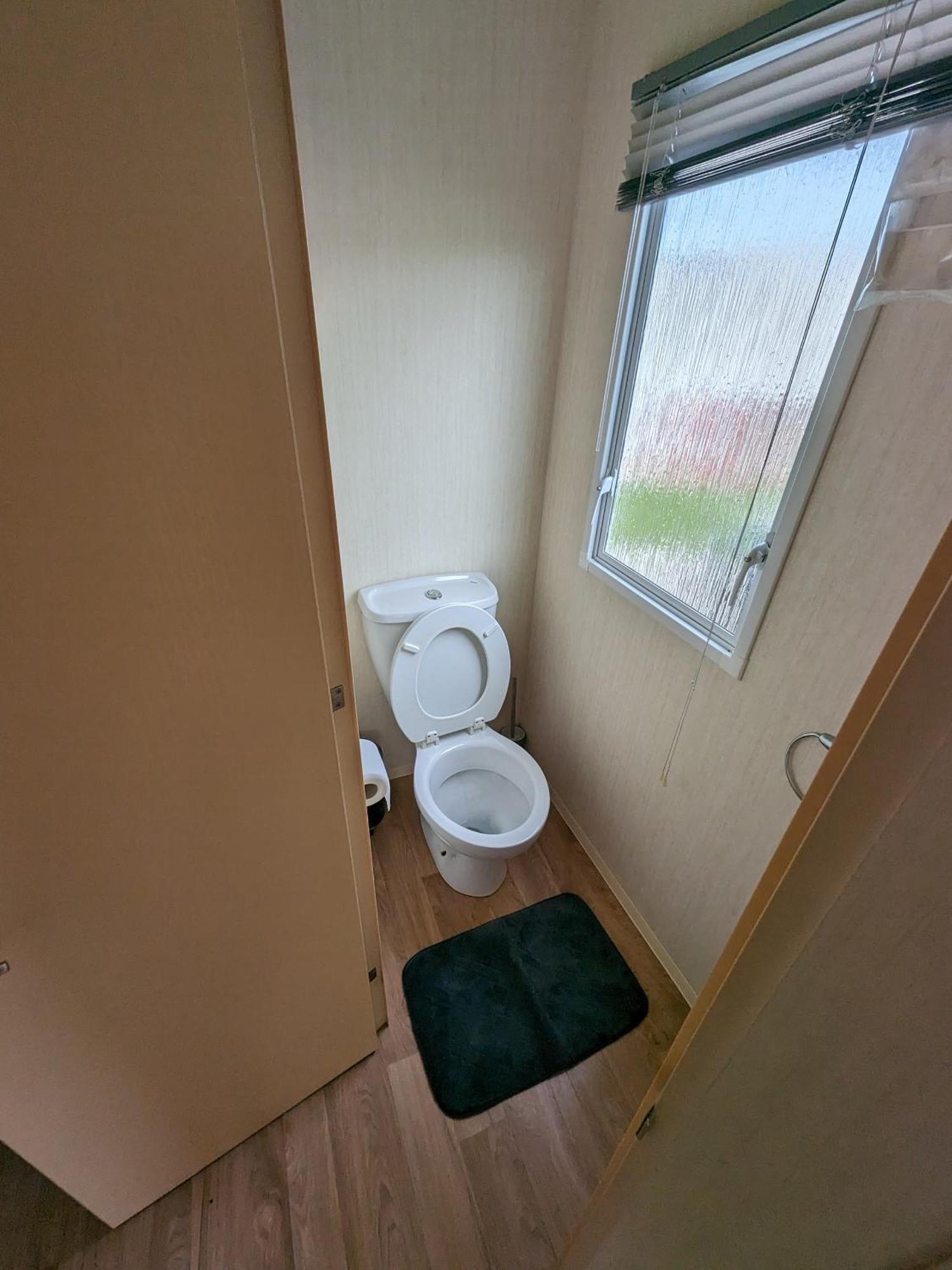 3 Bedroom Caravan, Sleeps 8 Lyons Lido Beach برستاتين المظهر الخارجي الصورة